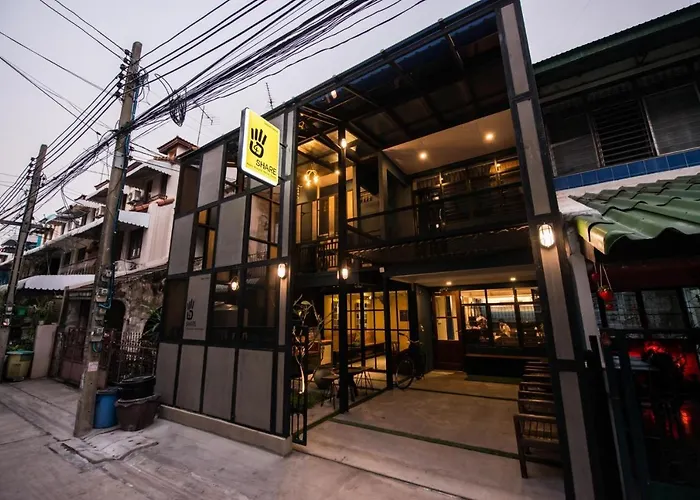 4Share Hostel (Adults Only)
