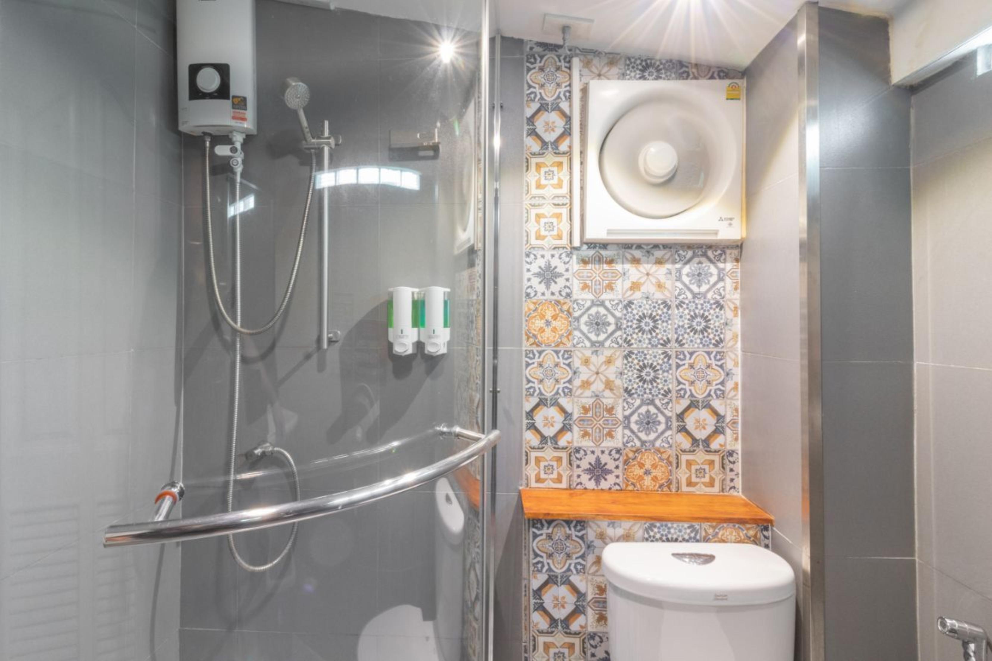 4share (adults Only) Bangkok